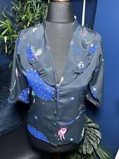 Anami Janine Blouse XS Navy Blue Shirt Animal Pattern V Neck Womens Crop Sleeve