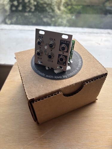 Intellijel dual vca - vca, stereo
