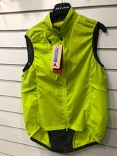 new with tags altura airstream