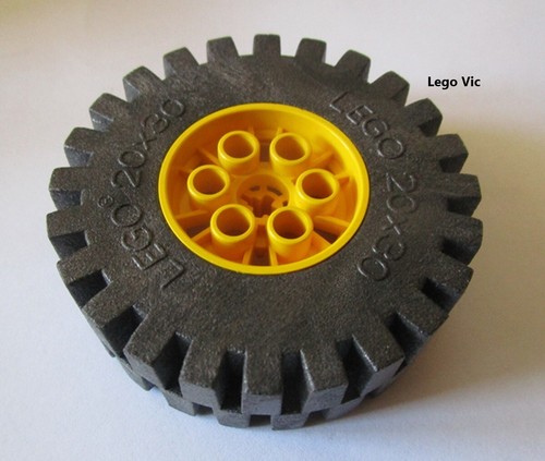 Lego 4266c02 wheel 20x30 - x2,