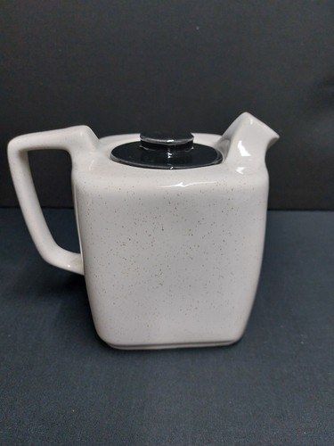 Vintage quirky cube - vintage,