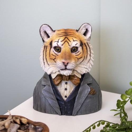 Gentleman tiger bust ornament - bust,