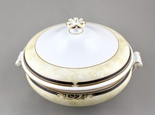WEDGWOOD FINE BONE CHINA CORNUCOPIA VEGETABLE TUREEN DISH & COVER 1ST EXCELLENT!