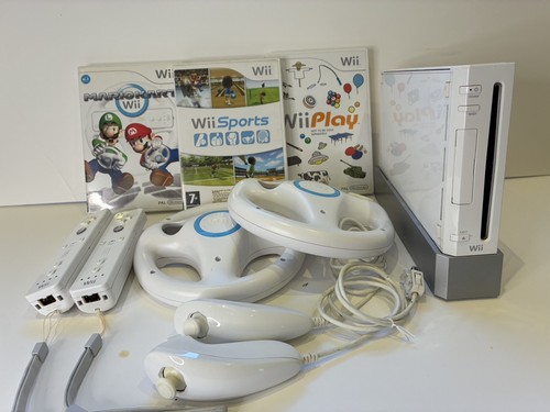 Nintendo wii console - nintendo,
