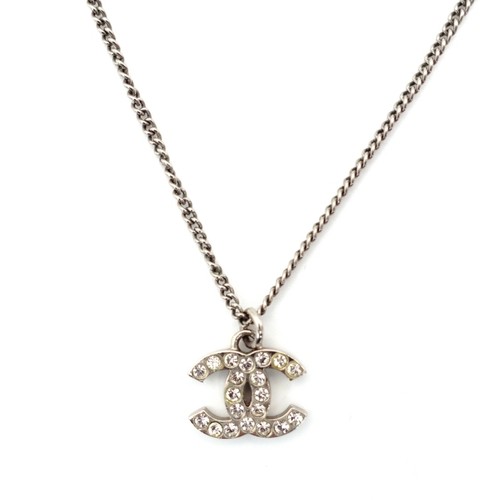 Chanel logo crystal - cc,