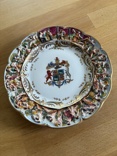 Capodimonte amoral plate - a,