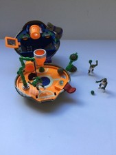 1994 Playmates Mirage Studio's TMNT Mini Mutants Donatello Basketball Set 