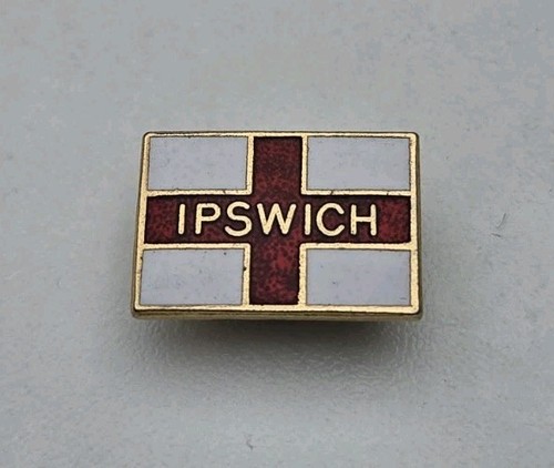 Ipswich town vintage pin - ipswich, badge