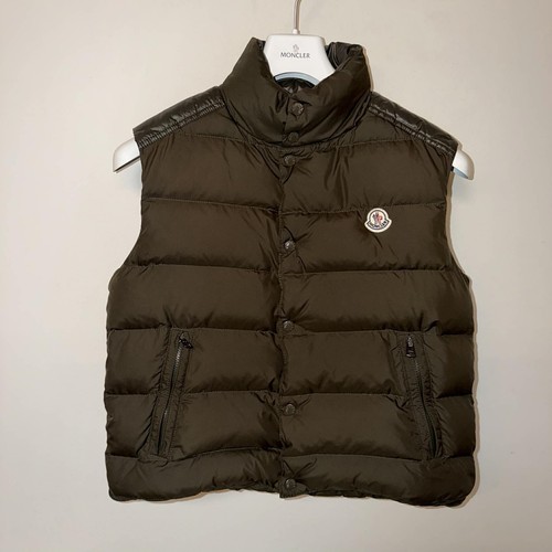 Moncler cheval gilet size 2 - moncler,