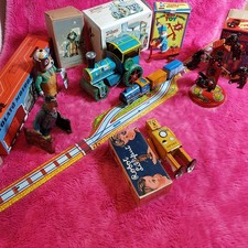 LOT OF WIND-UP TIN TOYS BOXED ALL WORKING IN ROBOT IS MISSING KEY ORIGINAL BOXES