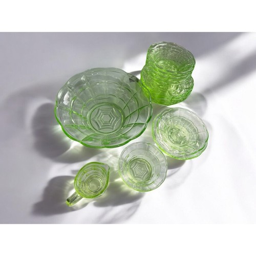 Piece uranium glass - uranium, /