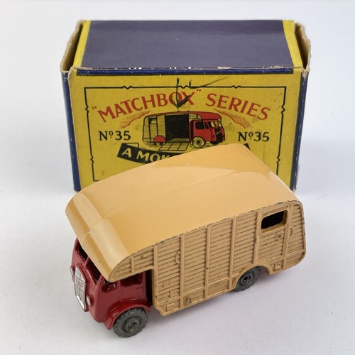 Vintage boxed matchbox lesney - boxed,
