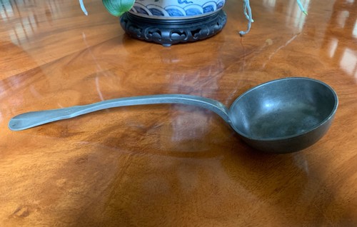 Large antique english pewter - large,