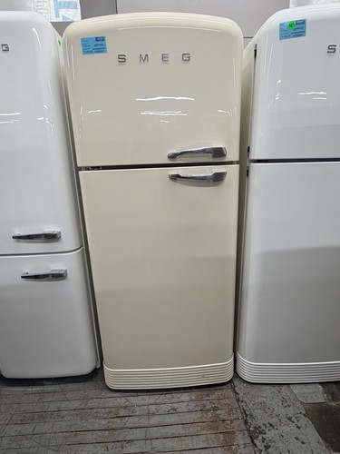 Smeg fab50urcr3 retro - 50's,