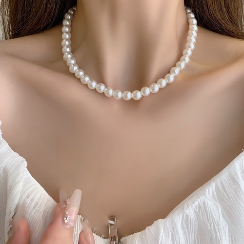 White pearl imitation choker - white,