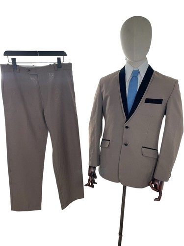 Mens dulha house - 41s, /