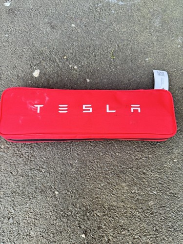 Genuine tesla emergency - tesla,