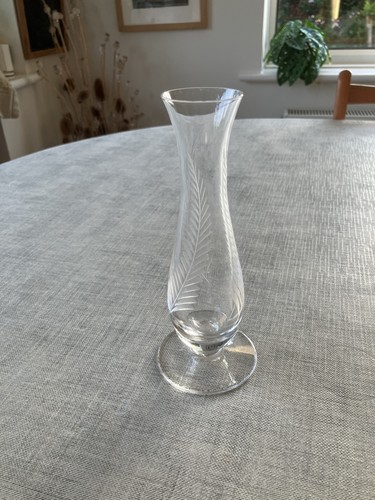 Stuart crystal footed bud - stuart,
