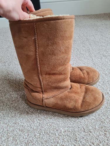 Authentic ugg boots soft - authentic,