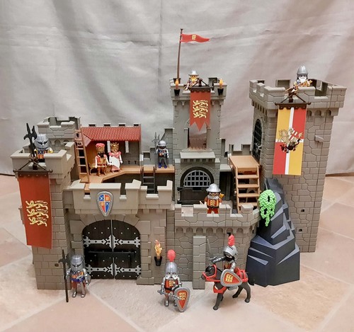 Custom medieval playmobil - medieval,