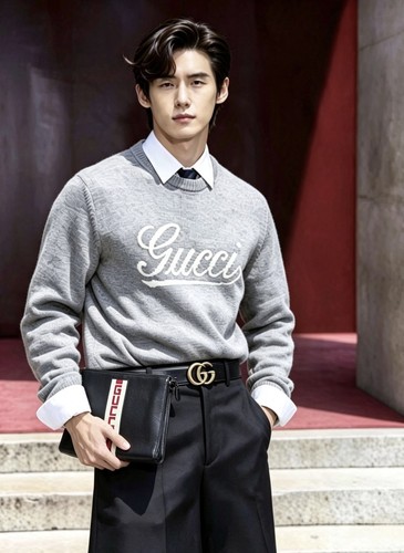 Authentic gucci clutch pouch - gucci,