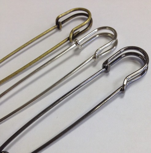 Kilt pins classic - 3", shape
