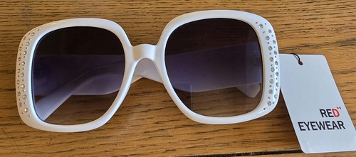 Red eyewear white chunky - red,