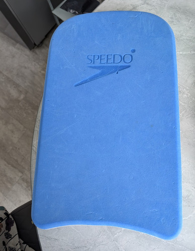 Speedo blue swimming kickboard - blue,