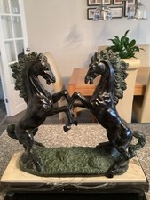 Horses On Plinth vintage resin
