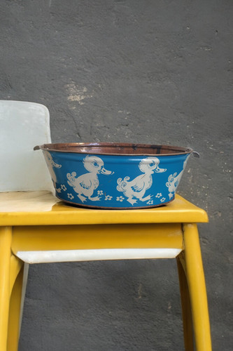 Vintage tin basin - ,, old