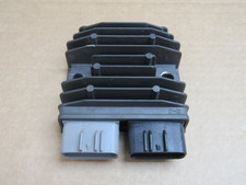 Yamaha YZF R7 690 2022 5,370 miles regulator rectifier (15166)
