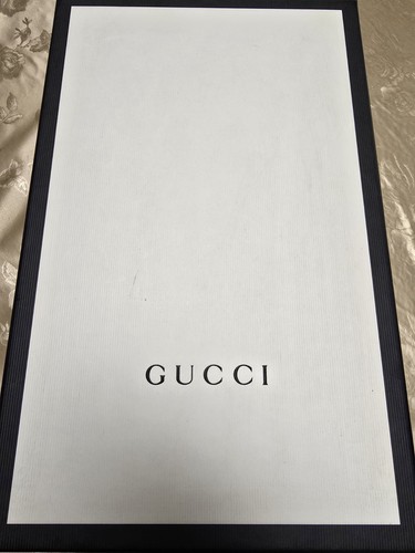 Authentic gucci empty - empty, shoe