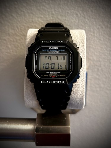 Casio shock 5600 - casio, dw-5600