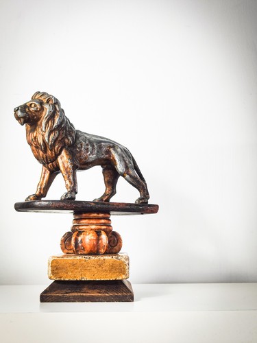 19th century cast metal - cast, lion