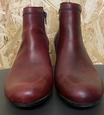 Ladies Rieker Leather Ankle Boots. Uk7 Eu 40/41  Red. Zipped. Logo. BNWOT