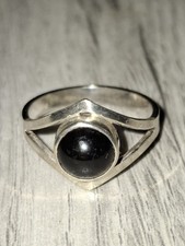 Vintage Sterling Silver Onyx Gemstone Ring