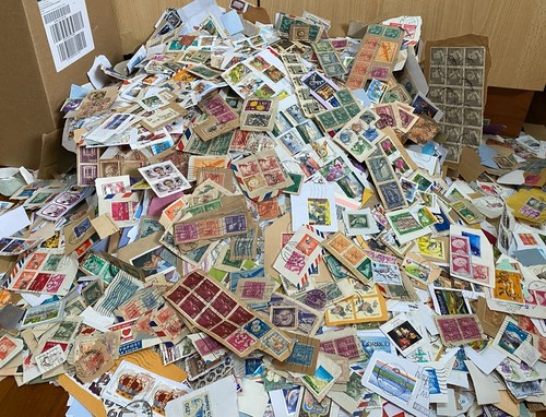 Kiloware worldwide stamps - kiloware,