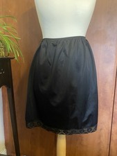 vtg ladies half slip petticoat