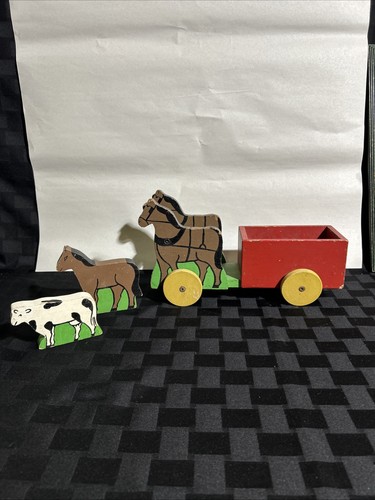 Folk art wooden horse - horse, team