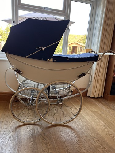 Marmet queen coachbuilt pram - marmet,