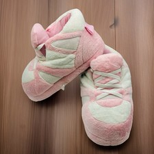 Happy Feet Women/kids Sneaker Slippers New Without Package Pink/White Small