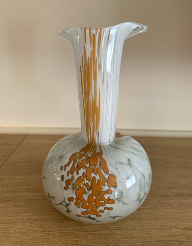 Unmarked art glass vase - glass, white