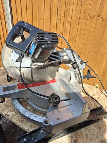 Compound miter saw great - miter,