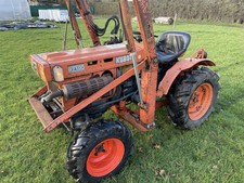 Kubota B7100D Compact Tractor