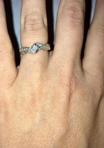 9ct white gold diamond - white,