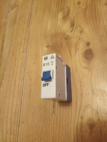 Wylex amp push plug - /,