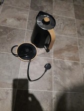BLACK ELECTRIC KETTLE WITH WOOD EFFECT  BY GEORGE OF ASDA (USED)