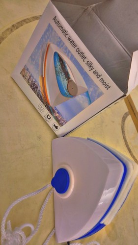 Magnetic window cleaner - magnetic,