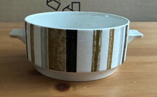 VINTAGE / RETRO MIDWINTER QUEENSBERRY PATTERN - TWIN HANDLED SOUP BOWL