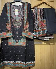 Pakistani Designer GUL AHMED